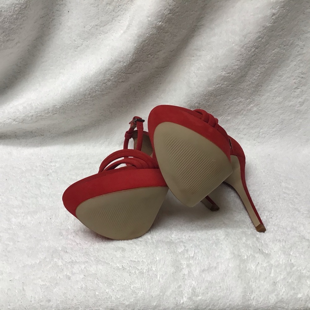 Steve Madden, Rosalia red velvet platform heels - Picture 4 of 4